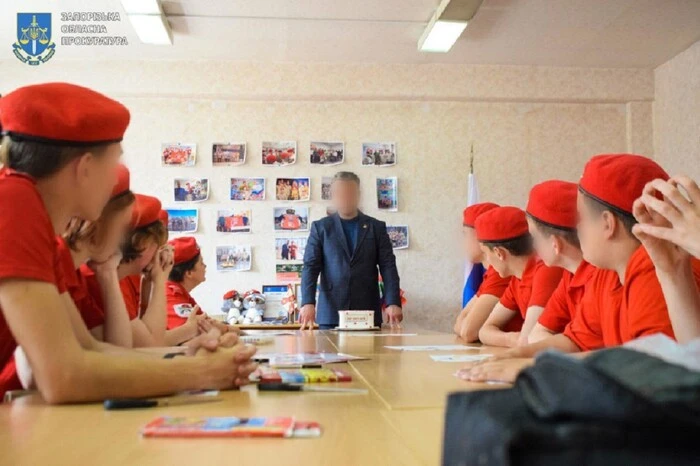 Более 6 тысяч детей с Луганщины оккупанты привлекли к «юнармии»