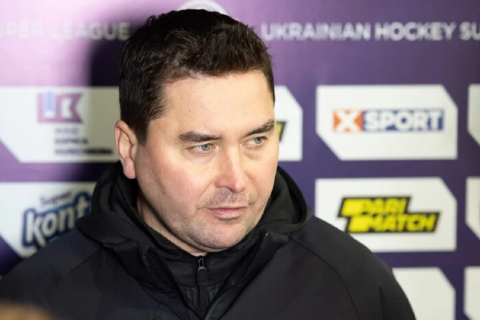 Former head coach of the Ukrainian national hockey team has taken over a Russian club