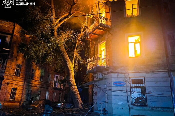 Полиция показала первые минуты после атаки дронов на Одессу