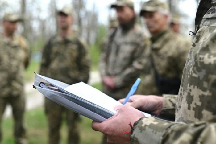 Сухопутні війська звітуватимуть перед українцями про роботу ТЦК: з'явилися перші дані 