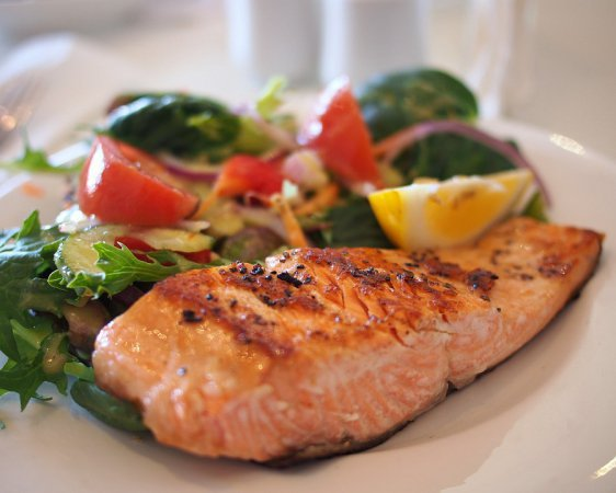 Vitamin D: warum es wichtig ist und in welchen Lebensmitteln es enthalten ist