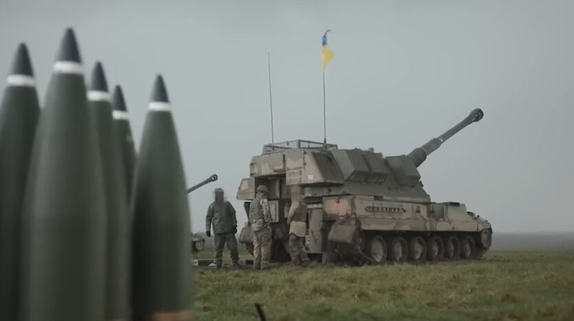 Wielka Brytania rozpoczęła przekazywanie Ukrainie haubic AS90: podana liczba