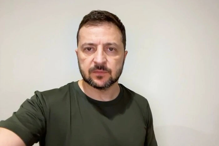 Rosja codziennie używa około stu bomb lotniczych przeciwko Ukrainie - oświadczenie prezydenta