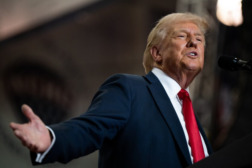 Головні радники Трампа обговорюють стратегію