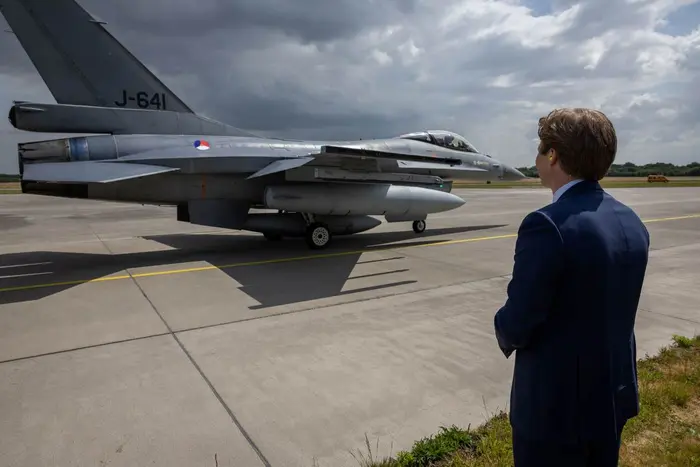 Restrictions on long-range weapons lifted, F-16s sent to Ukraine. Main news for May 26