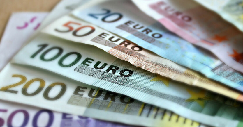 NBP powiedział, kiedy Ukraina całkowicie przejdzie na euro