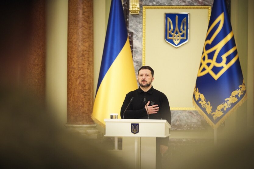 Зеленський виступає на прес-конференції