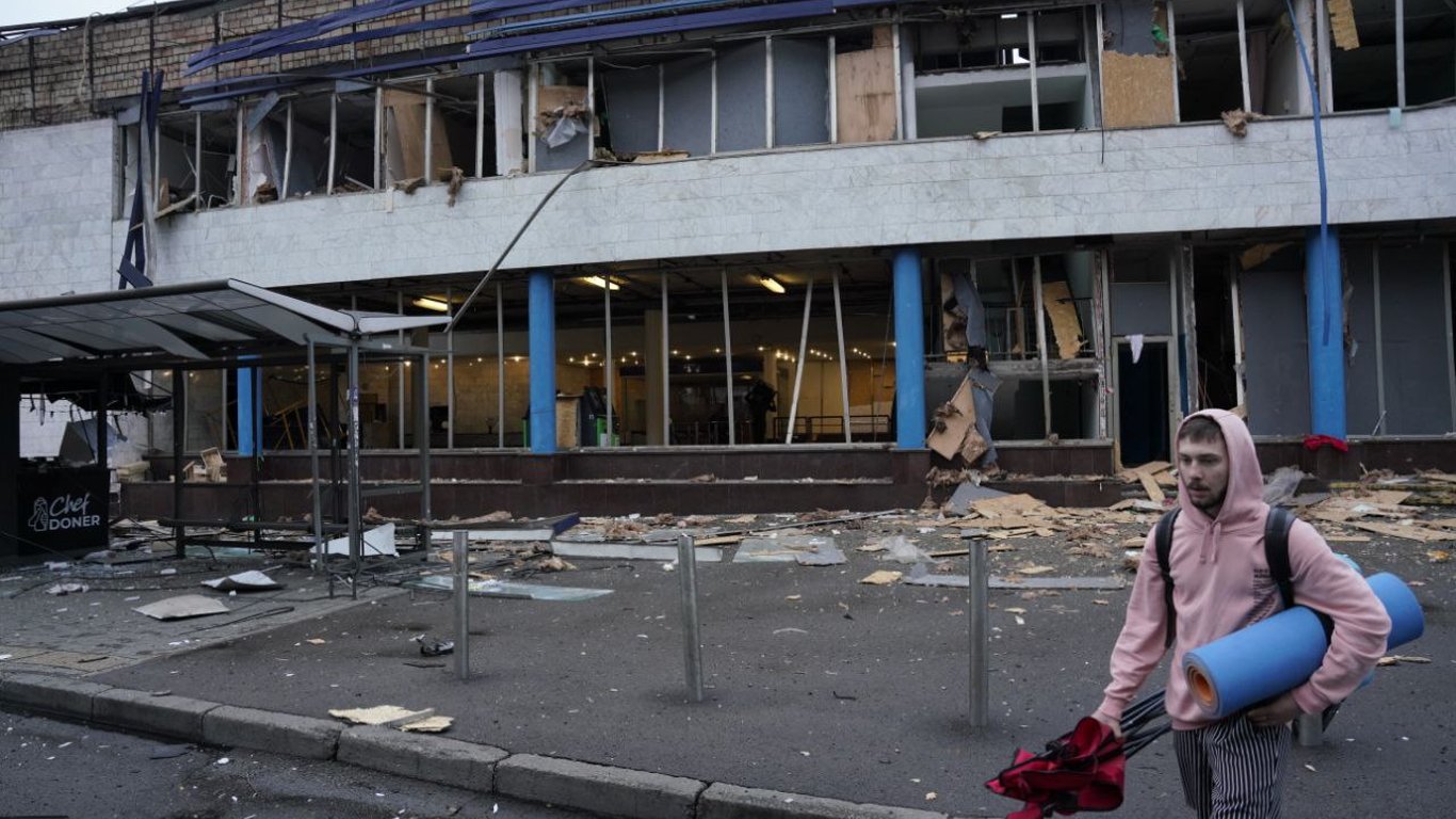 RF destroyed the metro station 'Lukyanivska' - photo report